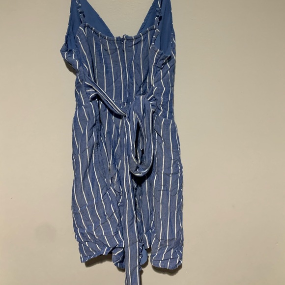 blue pin-stripped romper - Picture 2 of 3